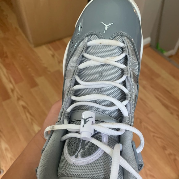 Boys Retro Jordan’s - Picture 3 of 5